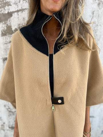 ALESSIA™ | Chaqueta Con Cuello Alto